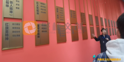 如何設(shè)計(jì)一座黨建館，使其具備獨(dú)特的特色呢？